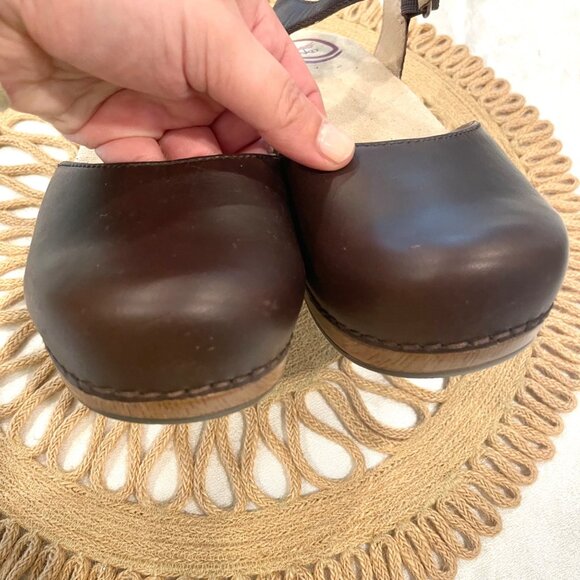 Dansko Sam Clog Teak Brown Leather Ankle Strap Size 38 - Picture 8 of 11